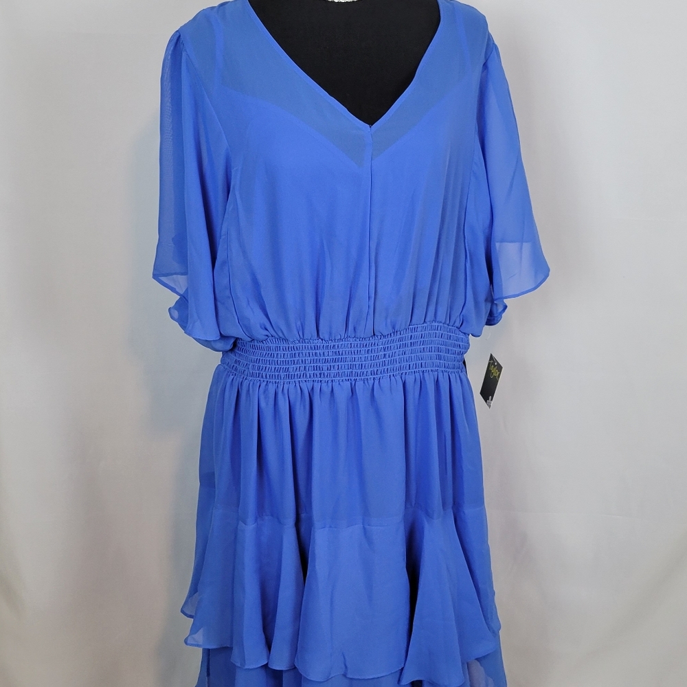 Taylor Dresses Tiered Elbow Sleeve Midi Dress (Plus Size)